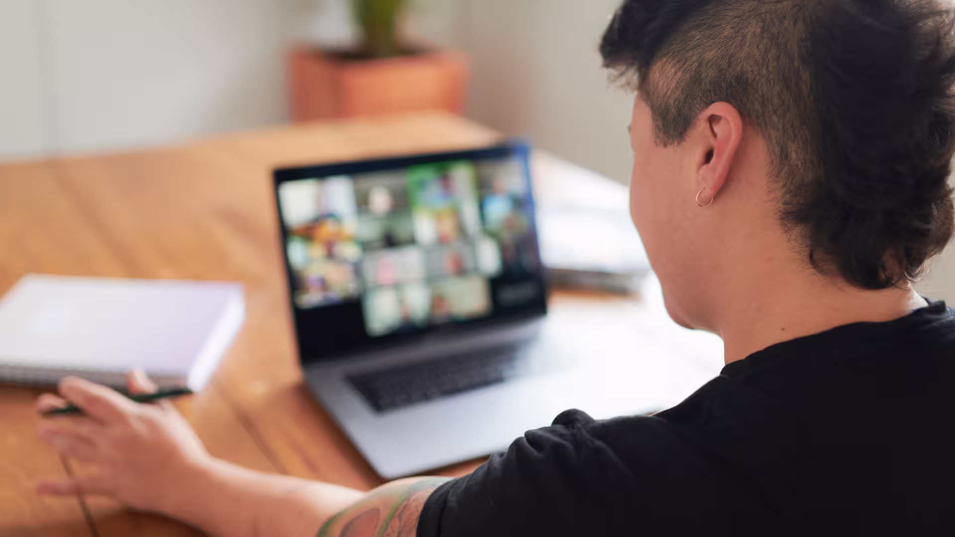 Guy in an online Meeting